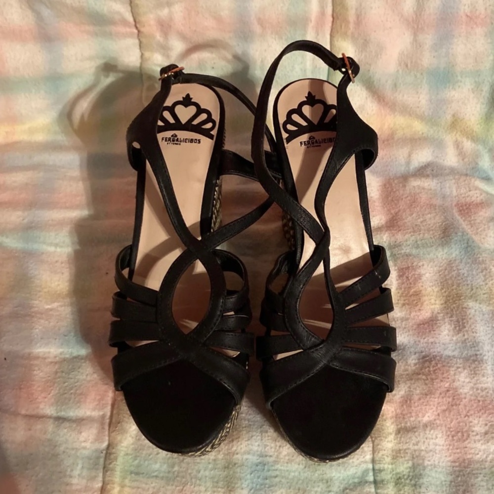 Women’s shoes
